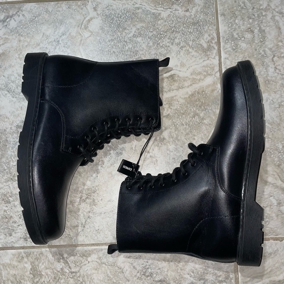 NWT Express Black Combat Boots - Picture 5 of 11